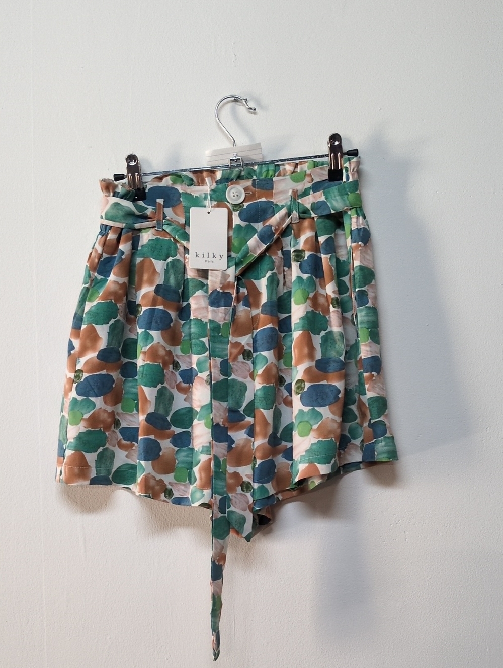 NEW Kilky Paperbag Waist Sea Glass Pattern Shorts, Size M